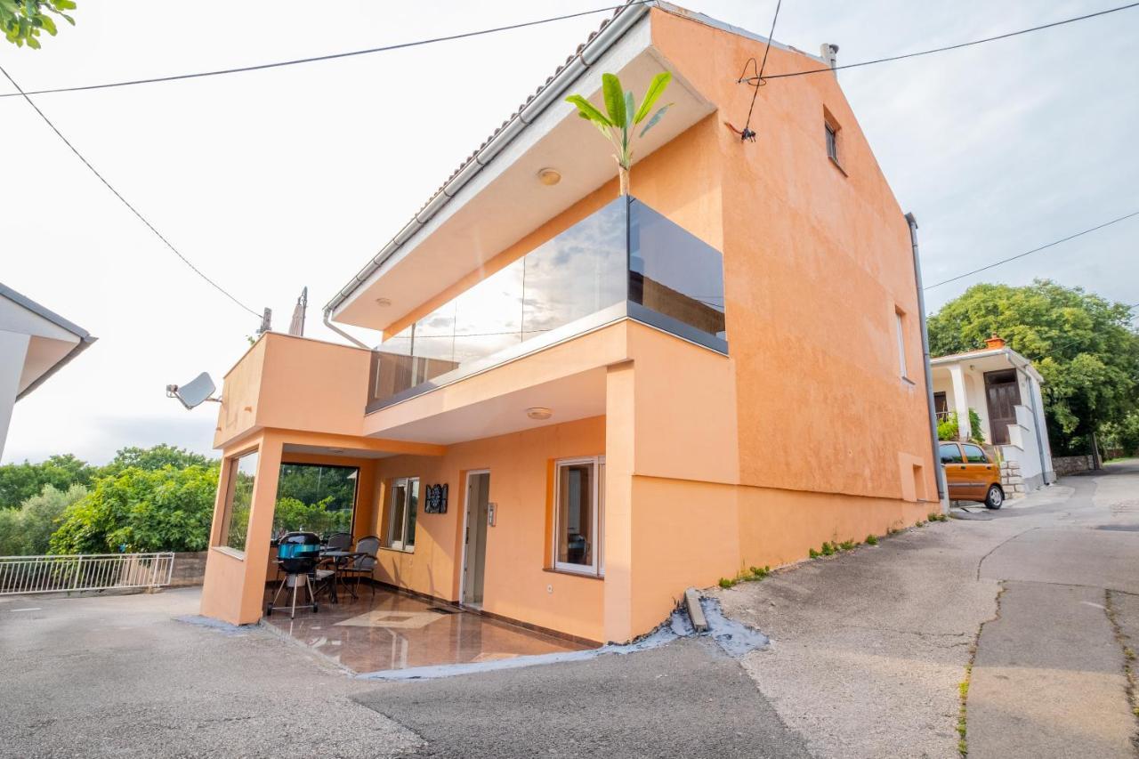 Vila La Dama Novi Vinodolski Exteriér fotografie