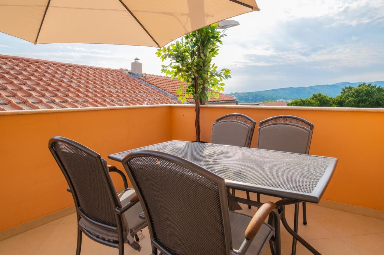 Vila La Dama Novi Vinodolski Exteriér fotografie
